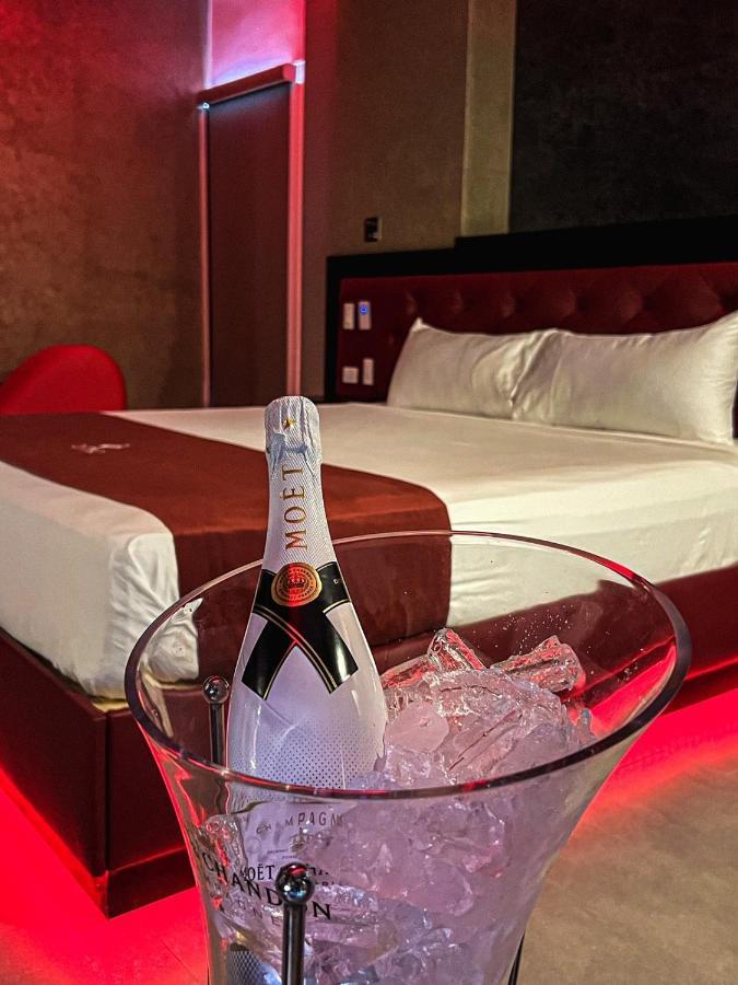 إنسينادا Motel Boutique Qatro المظهر الخارجي الصورة