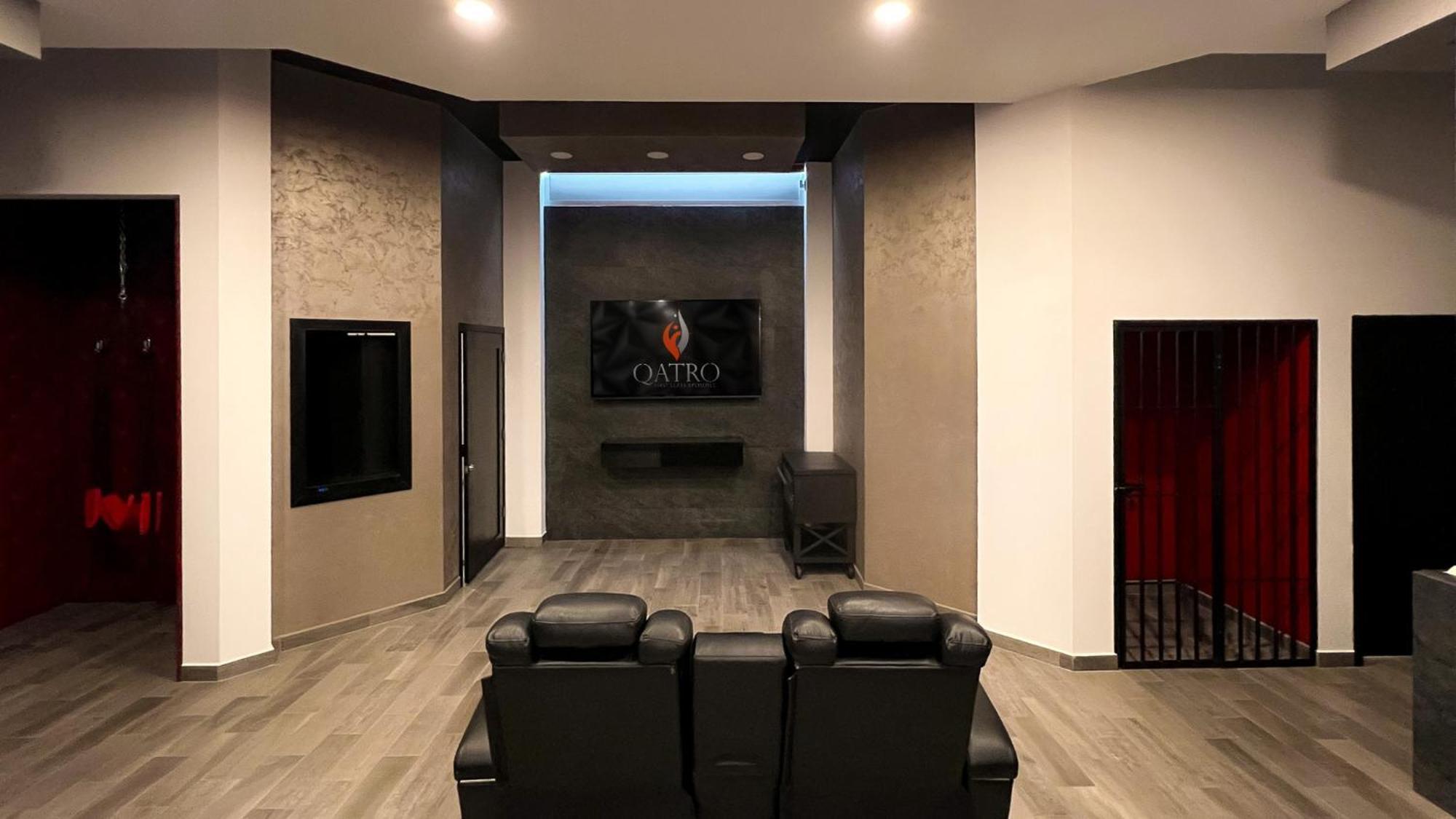 إنسينادا Motel Boutique Qatro المظهر الخارجي الصورة